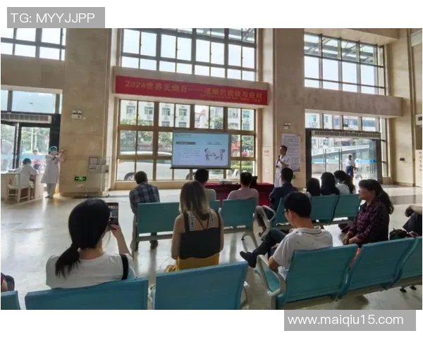 聚焦北京羽毛球队比赛经验与欧冠足球的精彩对比探讨