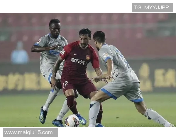 运动街舞战术解析西安街舞队的防守体系与体育发展探讨