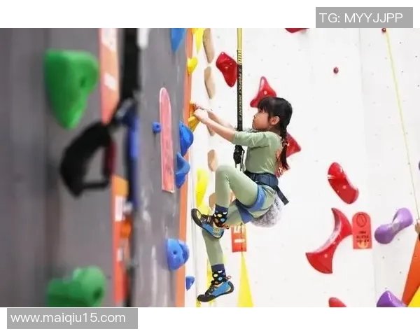 实时新闻深圳攀岩队与南京攀岩队赛后复盘意识碰撞与战术分析探讨